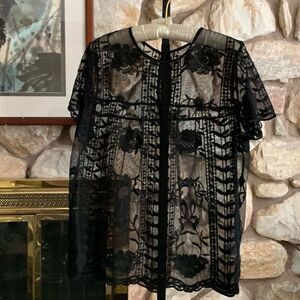 Merona women’s lace top